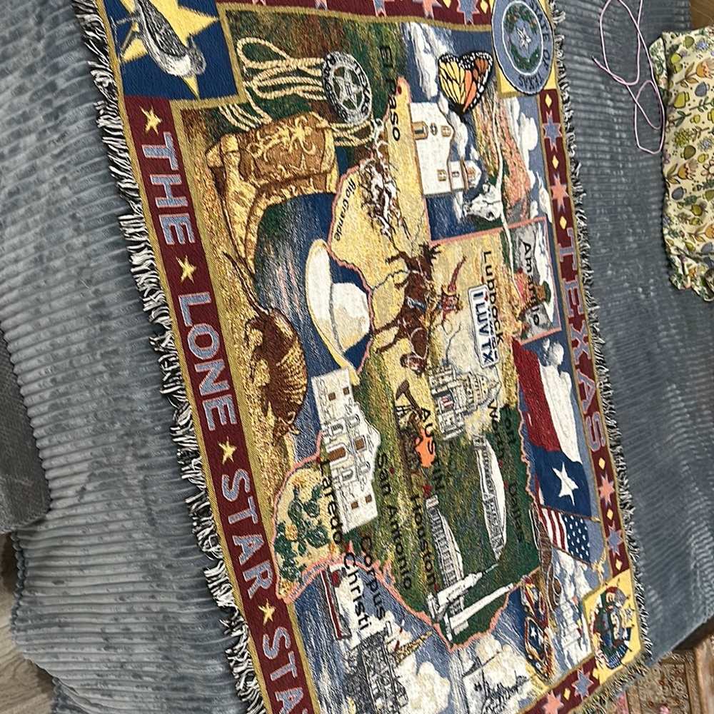 Texas Themed Tapestry Throw Blanket